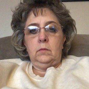 Meet your Posher, Kelli